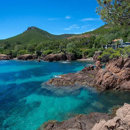 2/3 Personnes Pres Plage, Climatise, Balcon, Parking, Wifi, Petit-dejeuner, Saint-raphael - Fr-1-466a-37 Saint-Raphaël